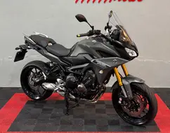YAMAHA MT-09 YAMAHA MT-09