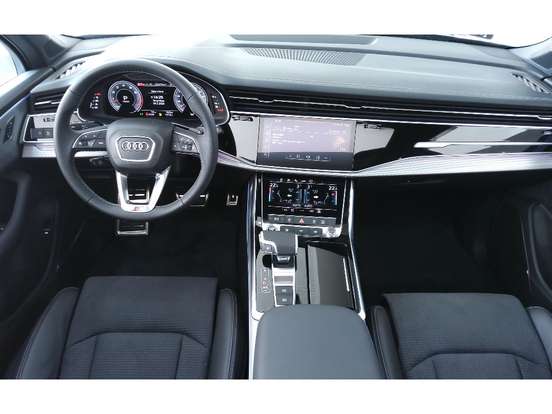 AUDI-Q7-2025