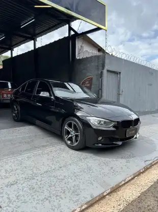 BMW-320i-2.0 16V TURBO ACTIVE FLEX 4P AUTOMÁTICO BMW-320i-2013