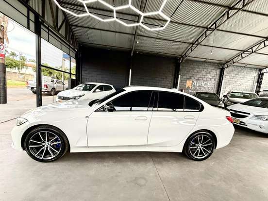 BMW-320i-2.0 16V TURBO GASOLINA SPORT AUTOMÁTICO BMW-320i-2019
