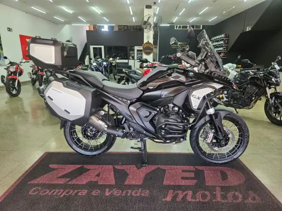 BMW R 1300 GS TRIPLE BLACK BMW R 1300 GS TRIPLE BLACK