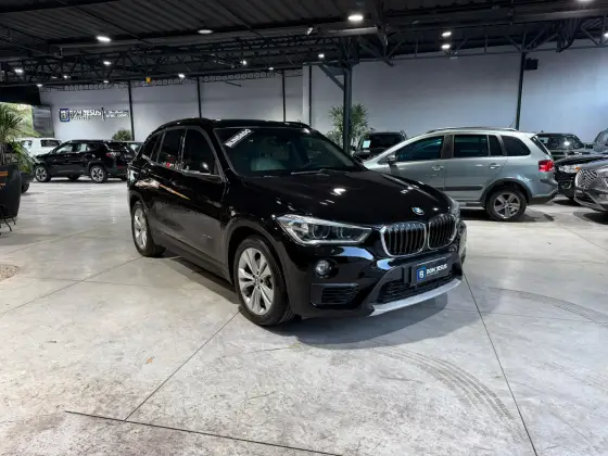 BMW X1 2.0 16V TURBO ACTIVEFLEX SDRIVE20I 4P AUTOMÁTICO
