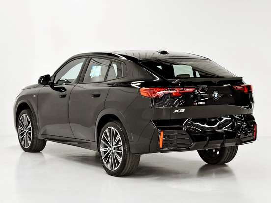 BMW-X2-2025