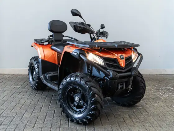 CFMOTO CFORCE 520L CFMOTO CFORCE 520L