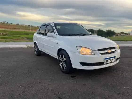 CHEVROLET CLASSIC 1.0 MPFI LS 8V FLEX 4P MANUAL