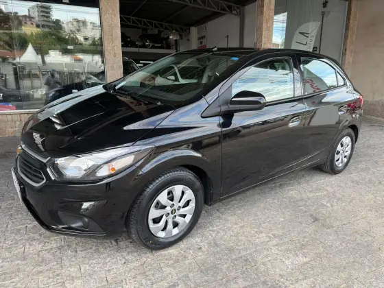 CHEVROLET ONIX 1.0 MPFI LT 8V FLEX 4P MANUAL CHEVROLET ONIX 1.0 MPFI LT 8V FLEX 4P MANUAL