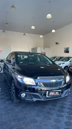 CHEVROLET ONIX 1.4 MPFI LTZ 8V FLEX 4P AUTOMÁTICO CHEVROLET ONIX 1.4 MPFI LTZ 8V FLEX 4P AUTOMÁTICO