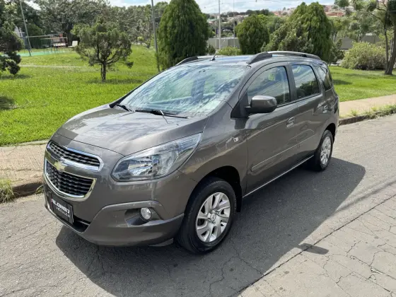 CHEVROLET SPIN 1.8 LTZ 8V FLEX 4P AUTOMÁTICO CHEVROLET SPIN 1.8 LTZ 8V FLEX 4P AUTOMÁTICO