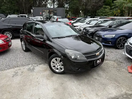 CHEVROLET VECTRA 2.0 MPFI GT HATCH 8V FLEX 4P AUTOMÁTICO