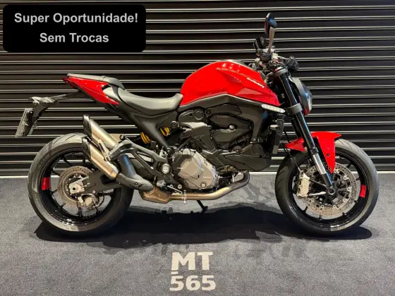 DUCATI MONSTER 937 