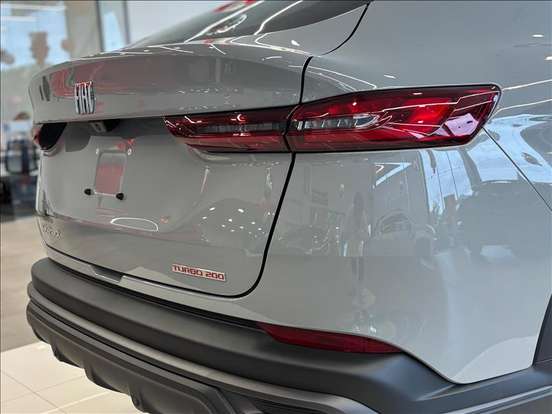 FIAT-FASTBACK-2025