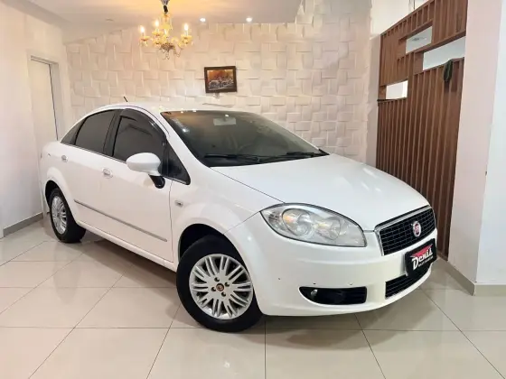 FIAT LINEA 1.8 ESSENCE 16V FLEX 4P MANUAL