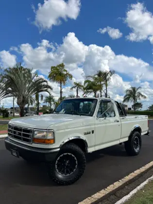 FORD F-1000 2.5 XL 4X2 CS 8V TURBO DIESEL 2P MANUAL