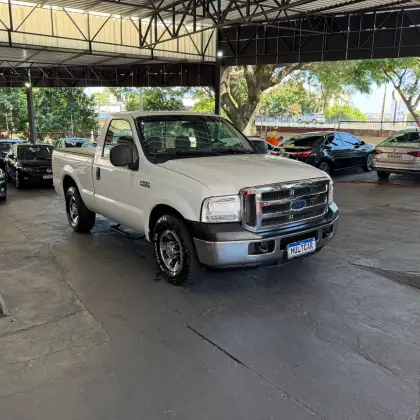FORD F-250 3.9 XL MAX POWER 4X2 CS DIESEL 2P MANUAL