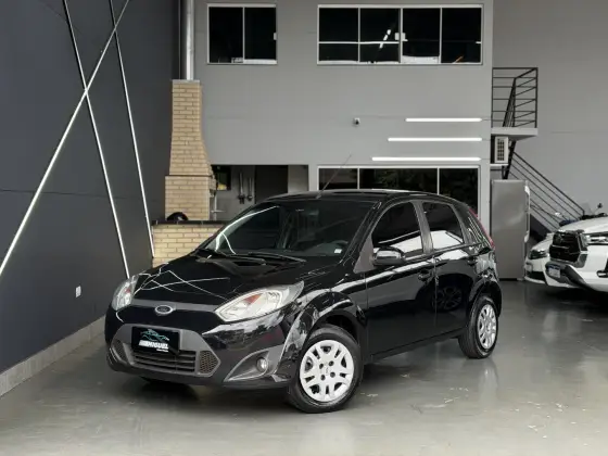 FORD FIESTA 1.6 ROCAM HATCH 8V FLEX 4P MANUAL
