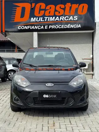 FORD FIESTA 1.6 ROCAM SEDAN 8V FLEX 4P MANUAL