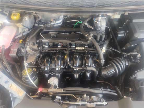 FORD-FOCUS-1.6 GL 8V FLEX 4P MANUAL FORD-FOCUS-2010