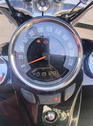 HARLEY-DAVIDSON-SOFTAIL HERITAGE CLASSIC 114-2021