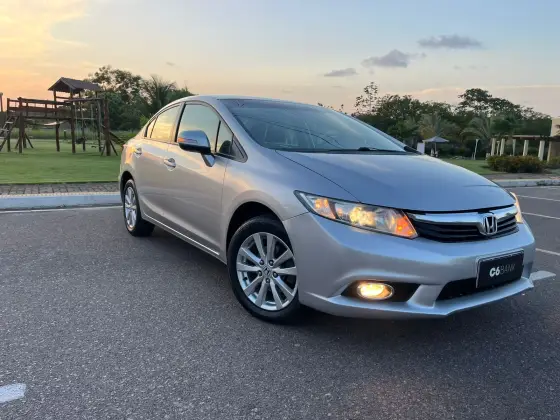 HONDA CIVIC 2.0 LXR 16V FLEX 4P AUTOMÁTICO