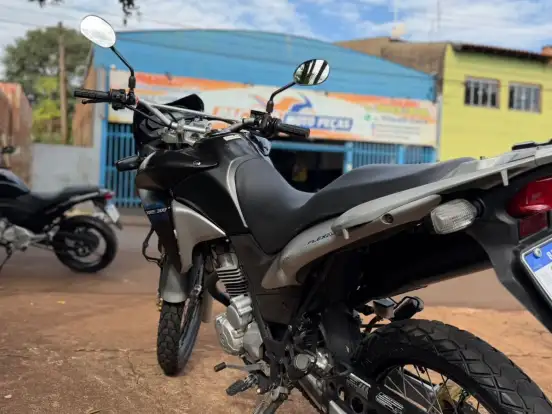 HONDA-XRE 300 HONDA-XRE 300-2015