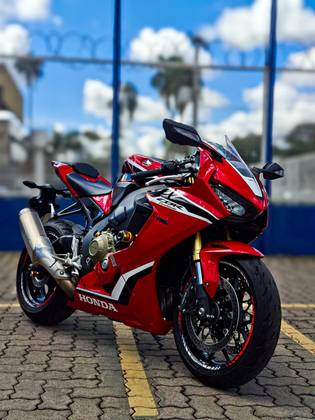 HONDA CBR 1000RR FIREBLADE 