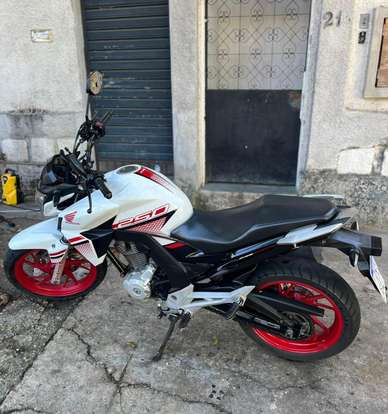 HONDA-CB TWISTER ABS HONDA-CB TWISTER ABS-2022