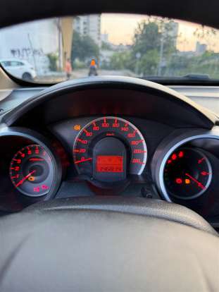 HONDA-FIT-1.4 CX 16V FLEX 4P AUTOMÁTICO HONDA-FIT-2013