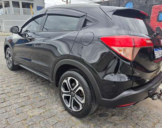 HONDA-HR-V-2016