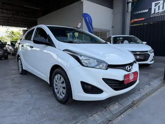 HYUNDAI HB20 1.0 COMFORT PLUS 12V FLEX 4P MANUAL