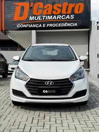 HYUNDAI HB20 1.0 COMFORT PLUS 12V FLEX 4P MANUAL