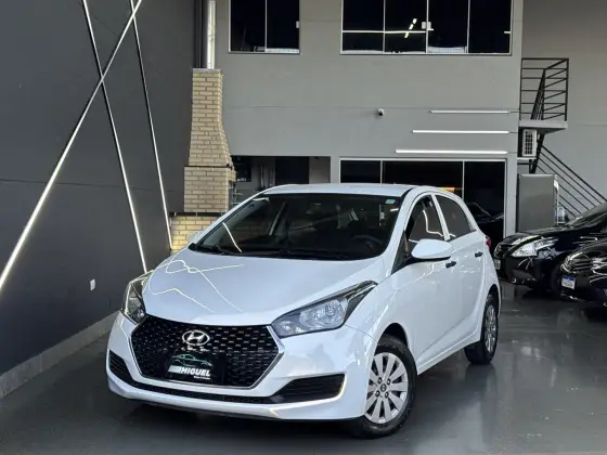 HYUNDAI HB20 1.0 UNIQUE 12V FLEX 4P MANUAL