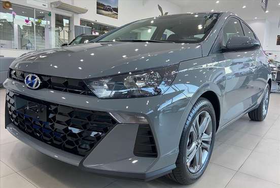 HYUNDAI-HB20S-2024