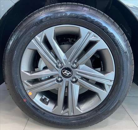 HYUNDAI-HB20S-2024