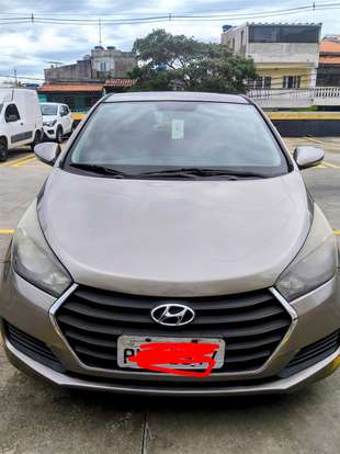 HYUNDAI-HB20-2015