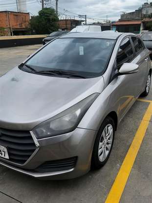 HYUNDAI-HB20-2015