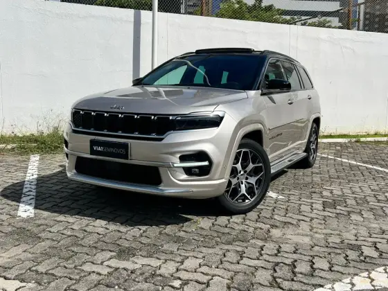 JEEP COMMANDER 1.3 T270 TURBO FLEX OVERLAND AT6 JEEP COMMANDER 1.3 T270 TURBO FLEX OVERLAND AT6
