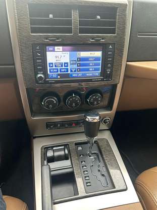 JEEP-CHEROKEE-2012