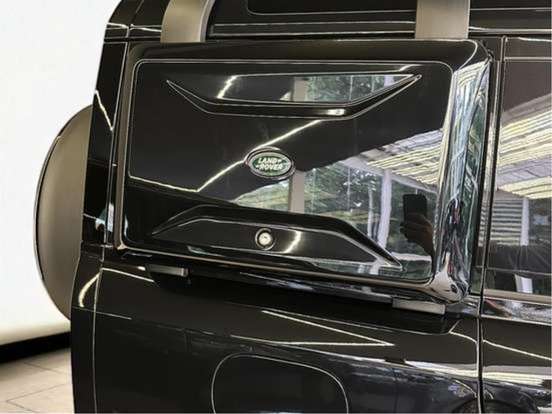 LAND ROVER-DEFENDER-2025