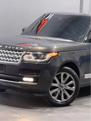 LAND ROVER RANGE ROVER 3.0 VOGUE V6 24V TURBO DIESEL 4P AUTOMÁTICO LAND ROVER RANGE ROVER 3.0 VOGUE V6 24V TURBO DIESEL 4P AUTOMÁTICO
