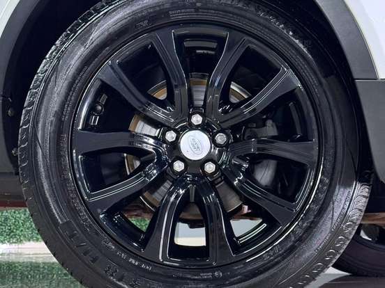 LAND ROVER-RANGE ROVER EVOQUE-2.0 PURE 4WD 16V GASOLINA 4P AUTOMÁTICO LAND ROVER-RANGE ROVER EVOQUE-2015