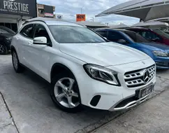 MERCEDES-BENZ GLA 200 1.6 CGI FLEX ADVANCE 7G-DCT MERCEDES-BENZ GLA 200 1.6 CGI FLEX ADVANCE 7G-DCT