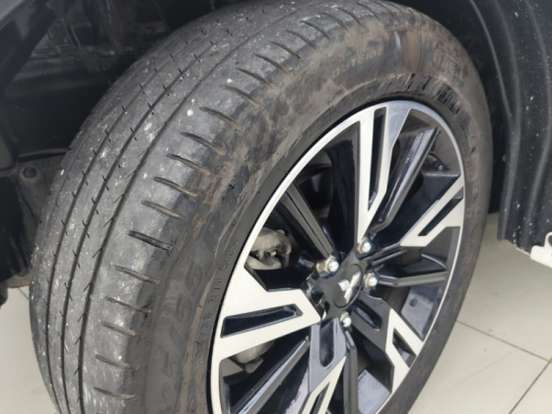 MITSUBISHI-ECLIPSE CROSS-1.5 MIVEC TURBO GASOLINA HPE CVT MITSUBISHI-ECLIPSE CROSS-2024