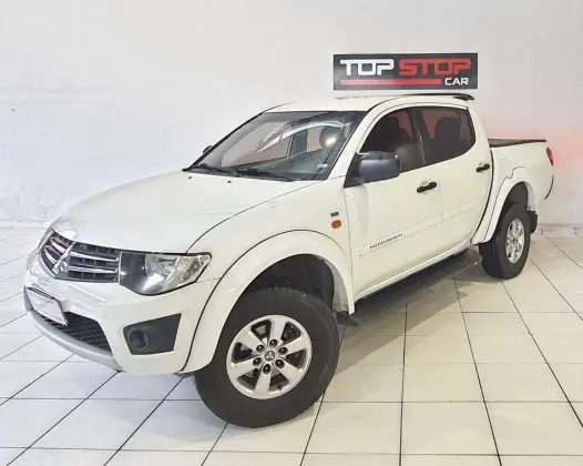 MITSUBISHI L200 TRITON 2.4 HLS 4X2 CD 16V FLEX 4P MANUAL