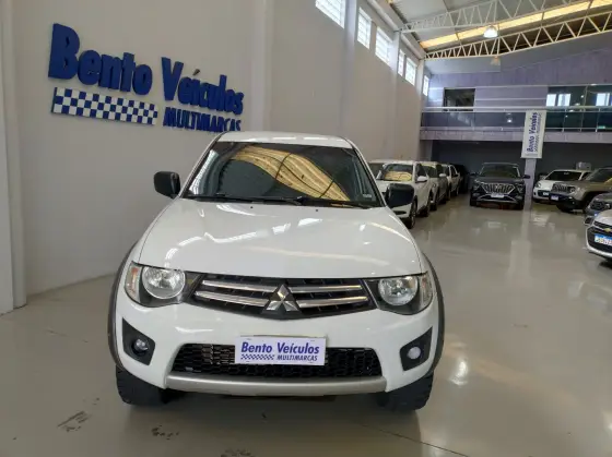 MITSUBISHI L200 TRITON 3.2 GLS 4X4 CD 16V TURBO INTERCOLER DIESEL 4P MANUAL