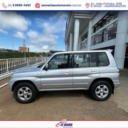 MITSUBISHI-PAJERO TR4-2009