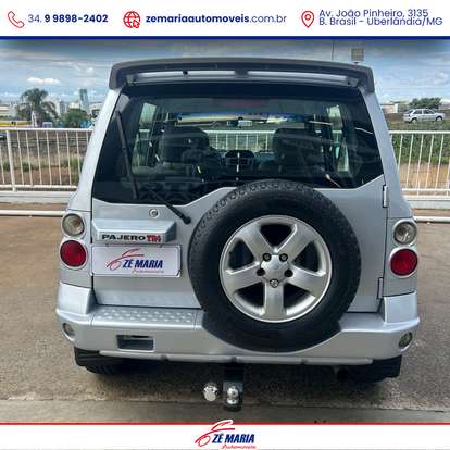 MITSUBISHI-PAJERO TR4-2009
