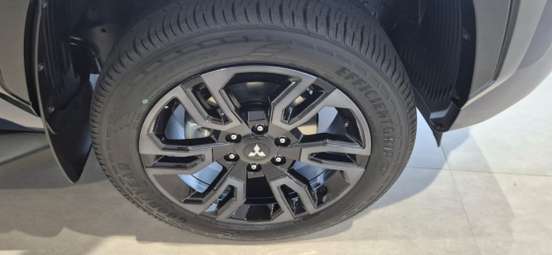 MITSUBISHI-TRITON-2.4 BITURBO DIESEL CD KATANA 4X4 AUTOMÁTICO MITSUBISHI-TRITON-2026