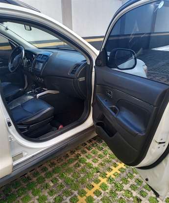 MITSUBISHI-ASX-2014