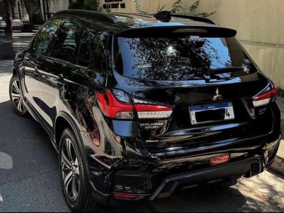 MITSUBISHI-OUTLANDER-2.0 MIVEC GASOLINA HPE AUTOMÁTICO MITSUBISHI-OUTLANDER-2021