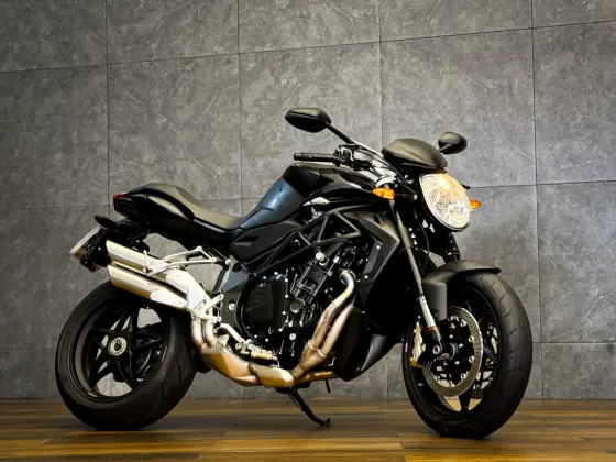 MV AGUSTA BRUTALE 1090RR 